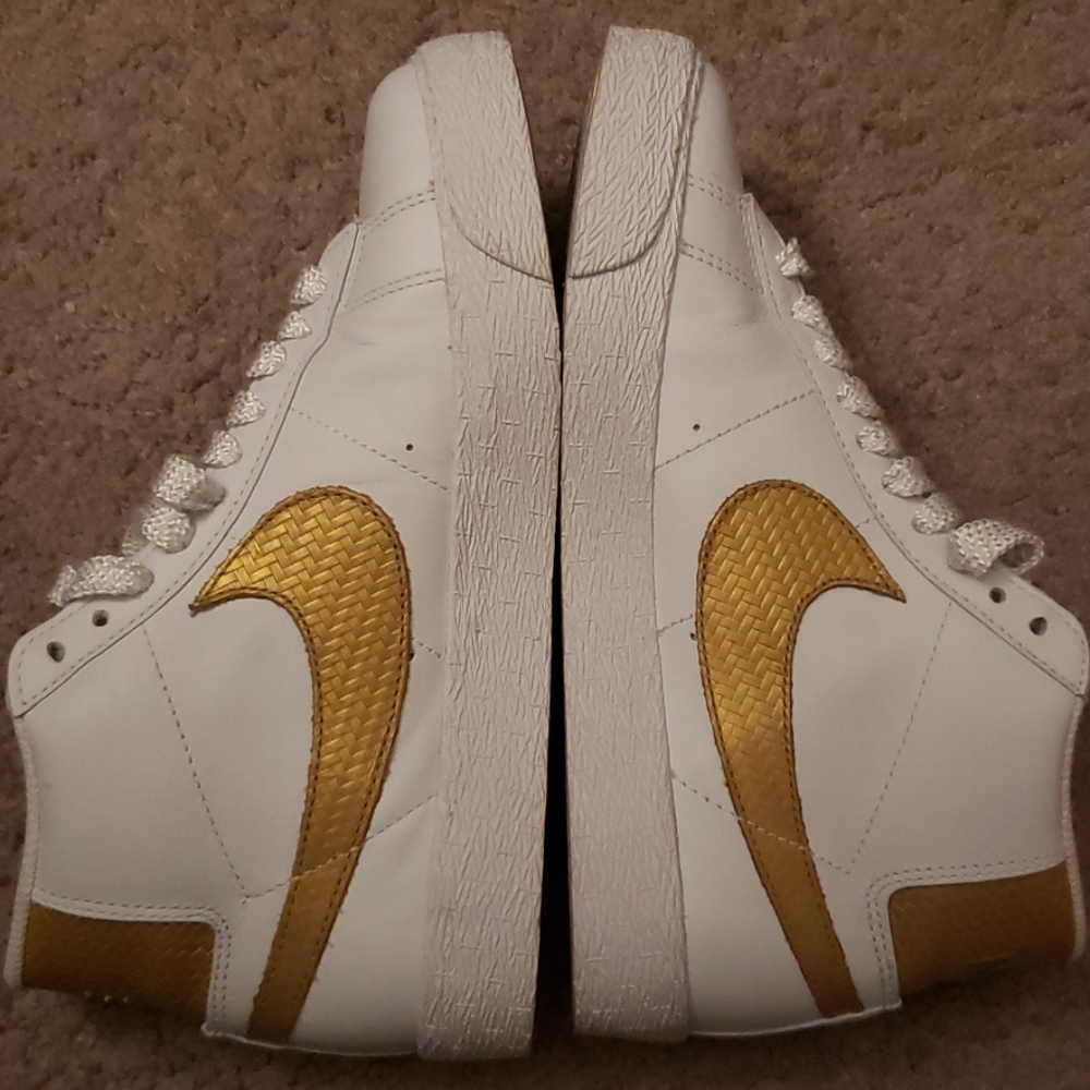 Nike Womens Blazer High - Picture 2 of 6